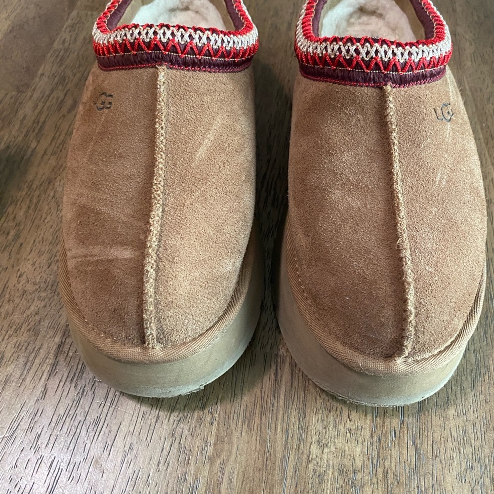 UGG Chestnut Brown Suede Slip-On Slippers with Red Trim